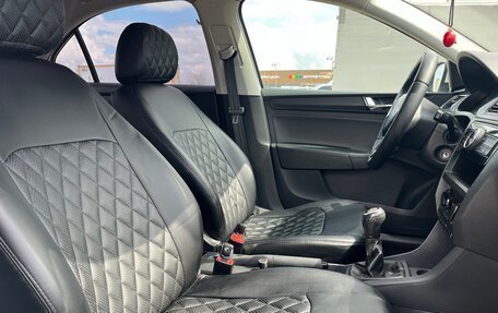 Skoda Rapid I, 2017 год, 830 000 рублей, 28 фотография