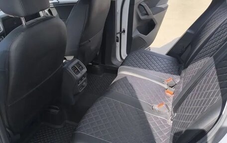 Volkswagen Tiguan II, 2020 год, 2 750 000 рублей, 7 фотография