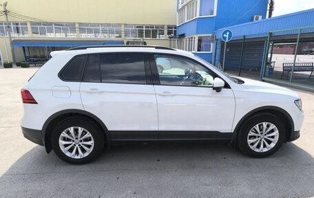 Volkswagen Tiguan II, 2020 год, 2 750 000 рублей, 4 фотография