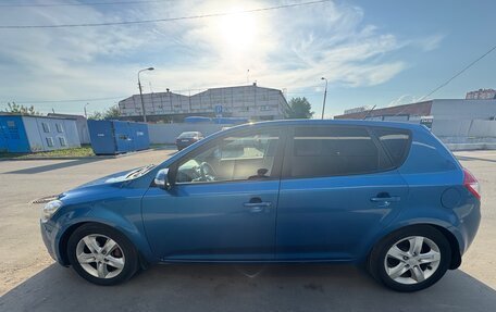 KIA cee'd I рестайлинг, 2010 год, 700 000 рублей, 2 фотография