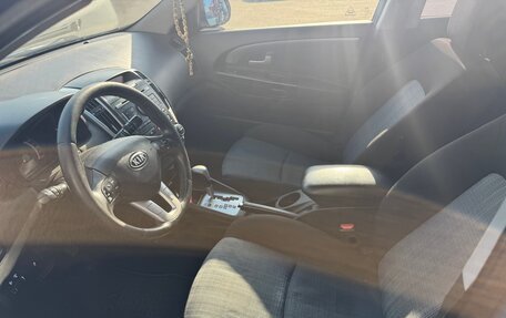 KIA cee'd I рестайлинг, 2010 год, 700 000 рублей, 11 фотография