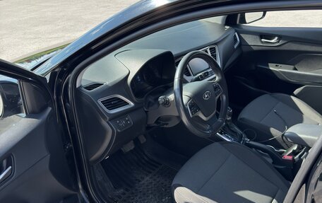 Hyundai Solaris II рестайлинг, 2019 год, 1 600 000 рублей, 8 фотография