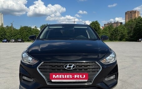 Hyundai Solaris II рестайлинг, 2019 год, 1 600 000 рублей, 4 фотография