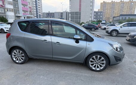 Opel Meriva, 2012 год, 700 000 рублей, 3 фотография