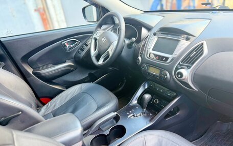 Hyundai ix35 I рестайлинг, 2012 год, 1 350 000 рублей, 14 фотография