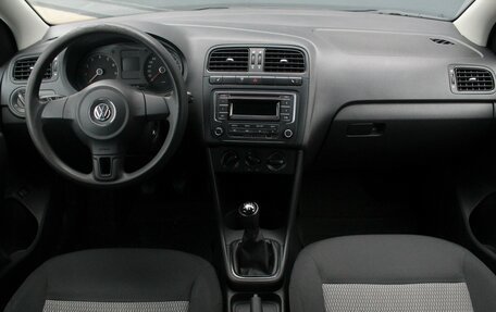 Volkswagen Polo VI (EU Market), 2013 год, 845 000 рублей, 7 фотография