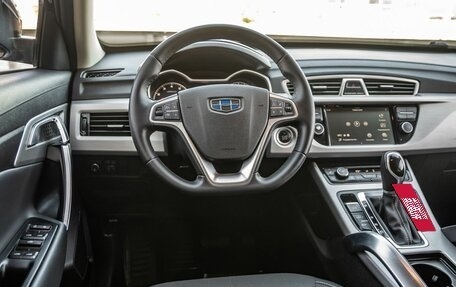 Geely Atlas I, 2018 год, 1 498 000 рублей, 13 фотография