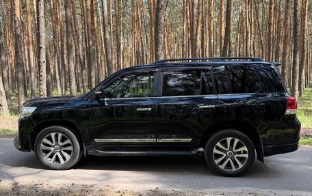 Toyota Land Cruiser 200, 2016 год, 5 900 000 рублей, 3 фотография