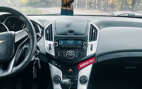 Chevrolet Cruze II, 2014 год, 970 000 рублей, 6 фотография