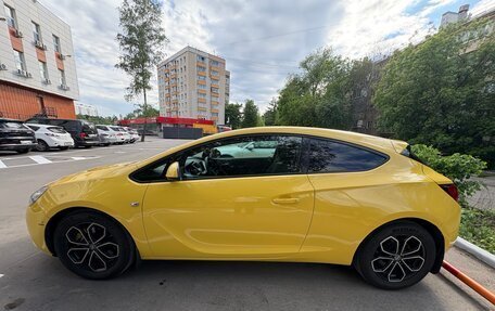 Opel Astra J, 2013 год, 630 000 рублей, 2 фотография