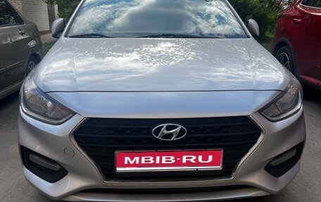 Hyundai Solaris II рестайлинг, 2019 год, 1 599 000 рублей, 1 фотография