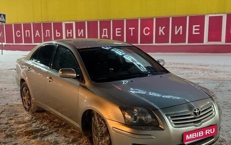 Toyota Avensis III рестайлинг, 2007 год, 750 000 рублей, 1 фотография