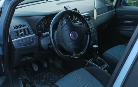 Fiat Punto III Punto Evo рестайлинг, 2007 год, 100 000 рублей, 17 фотография