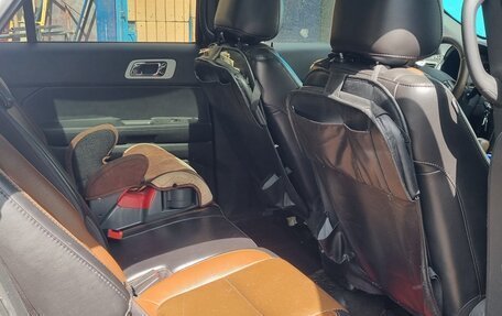 Ford Explorer VI, 2012 год, 1 100 000 рублей, 14 фотография