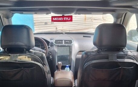 Ford Explorer VI, 2012 год, 1 100 000 рублей, 13 фотография