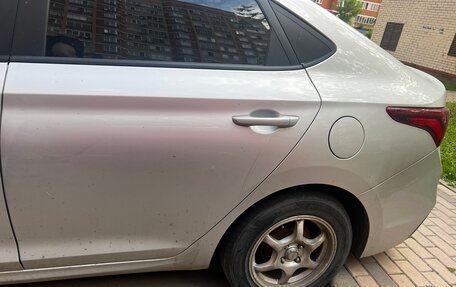 Hyundai Solaris II рестайлинг, 2019 год, 1 599 000 рублей, 4 фотография