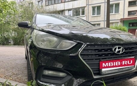 Hyundai Solaris II рестайлинг, 2019 год, 760 000 рублей, 3 фотография