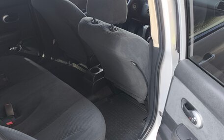 Nissan Tiida, 2012 год, 900 000 рублей, 8 фотография