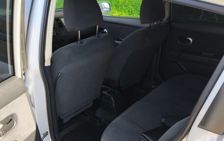 Nissan Tiida, 2012 год, 900 000 рублей, 6 фотография