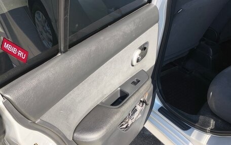 Nissan Tiida, 2012 год, 900 000 рублей, 11 фотография