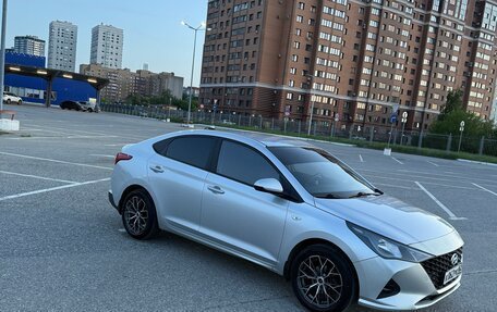 Hyundai Solaris II рестайлинг, 2021 год, 1 320 000 рублей, 17 фотография