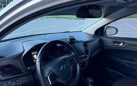 Hyundai Solaris II рестайлинг, 2021 год, 1 320 000 рублей, 14 фотография