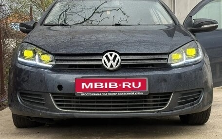 Volkswagen Golf VI, 2011 год, 750 000 рублей, 1 фотография