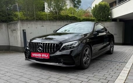 Mercedes-Benz C-Класс, 2022 год, 3 649 664 рублей, 1 фотография