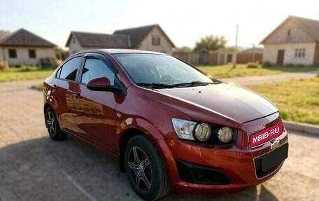 Chevrolet Aveo III, 2013 год, 595 000 рублей, 1 фотография
