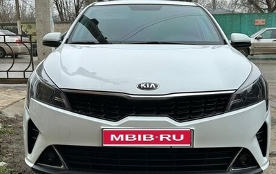KIA Rio IV, 2021 год, 1 800 000 рублей, 1 фотография