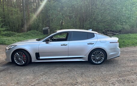 KIA Stinger I, 2018 год, 2 300 000 рублей, 8 фотография