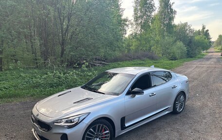 KIA Stinger I, 2018 год, 2 300 000 рублей, 10 фотография