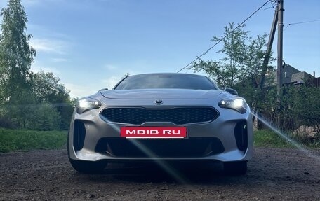 KIA Stinger I, 2018 год, 2 300 000 рублей, 21 фотография