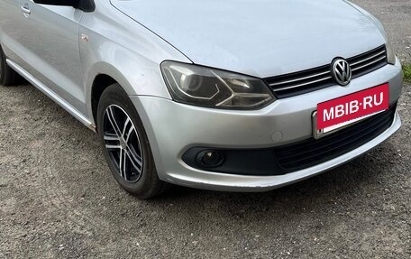 Volkswagen Polo VI (EU Market), 2013 год, 650 000 рублей, 3 фотография