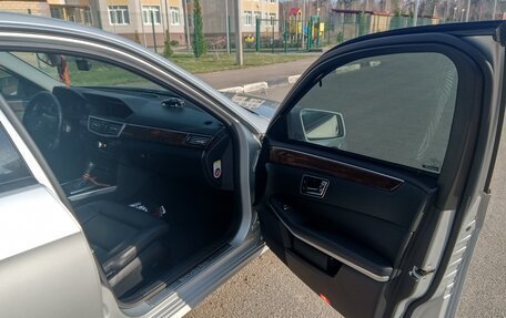 Mercedes-Benz E-Класс, 2010 год, 1 850 000 рублей, 25 фотография