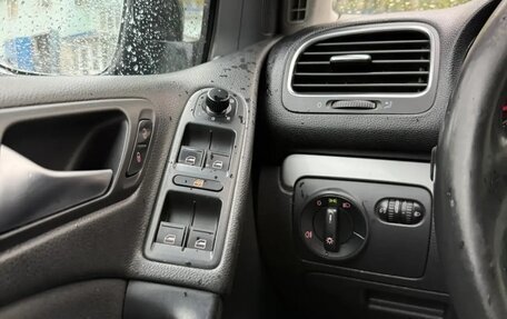 Volkswagen Golf VI, 2011 год, 750 000 рублей, 2 фотография