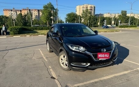Honda Vezel, 2016 год, 1 850 000 рублей, 2 фотография