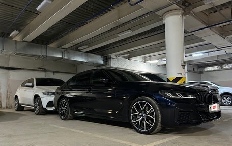 BMW 5 серия, 2020 год, 5 290 000 рублей, 2 фотография