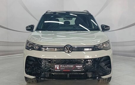 Volkswagen Tiguan, 2026 год, 4 569 000 рублей, 2 фотография