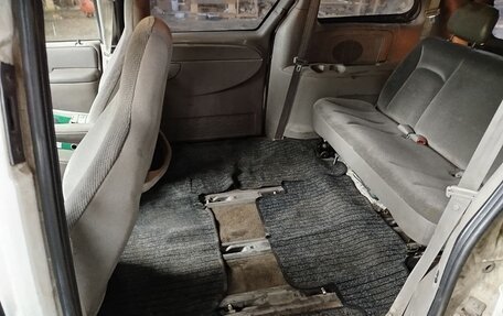 Chrysler Voyager IV, 2002 год, 189 000 рублей, 8 фотография