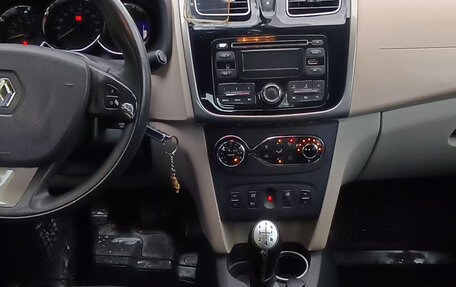 Renault Logan II, 2016 год, 780 000 рублей, 8 фотография