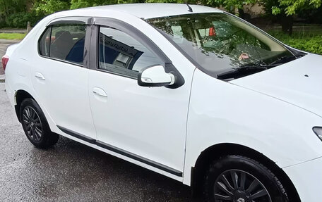Renault Logan II, 2016 год, 780 000 рублей, 6 фотография