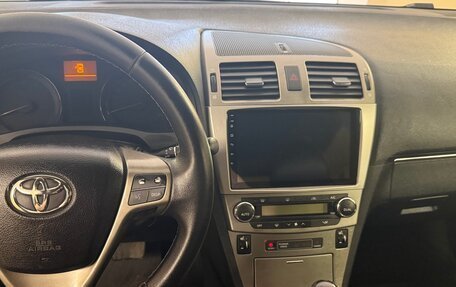 Toyota Avensis III рестайлинг, 2011 год, 1 450 000 рублей, 5 фотография