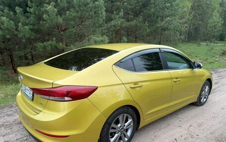 Hyundai Elantra VI рестайлинг, 2016 год, 1 400 000 рублей, 5 фотография