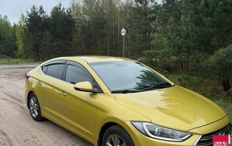 Hyundai Elantra VI рестайлинг, 2016 год, 1 400 000 рублей, 2 фотография
