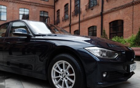 BMW 3 серия, 2014 год, 1 950 000 рублей, 2 фотография