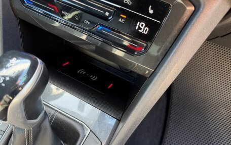 Volkswagen Tiguan II, 2020 год, 4 300 000 рублей, 12 фотография
