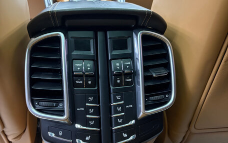 Porsche Cayenne III, 2012 год, 1 750 000 рублей, 18 фотография
