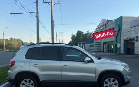Volkswagen Tiguan I, 2010 год, 980 000 рублей, 6 фотография