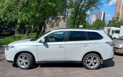 Mitsubishi Outlander III рестайлинг 3, 2013 год, 1 200 000 рублей, 1 фотография